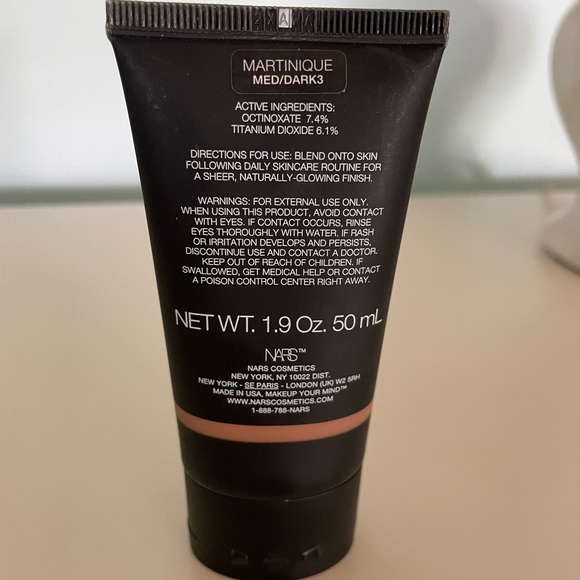 Nars tinted moisturizer - Picture 2 of 3